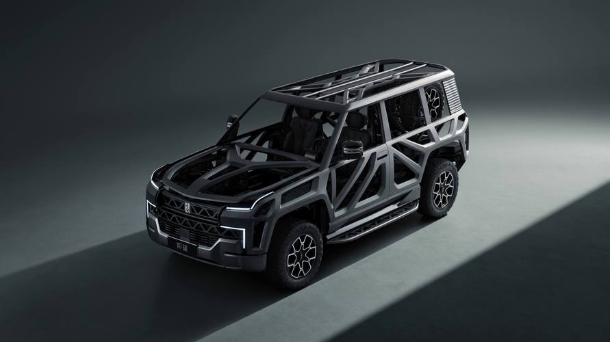 广州208仰望U8硬派越野的科技魅力，国能汽车对传统燃油车市场的冲击